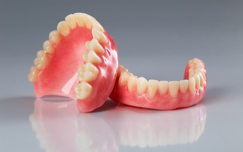 complete-dentures-team-smile-dentistry-fontham-pelham-general-and-family-dentist Complete Dentures | Team Smile Dentistry | General & Family Dentist | Fonthill | Ontario