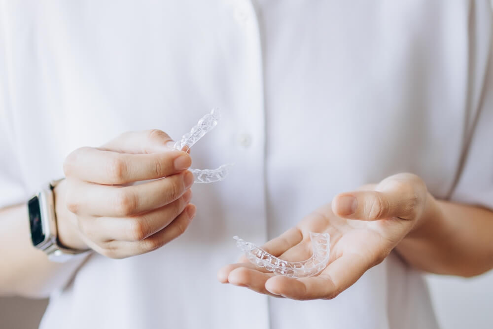 Removable aligners | orthodontic treatment | oral health